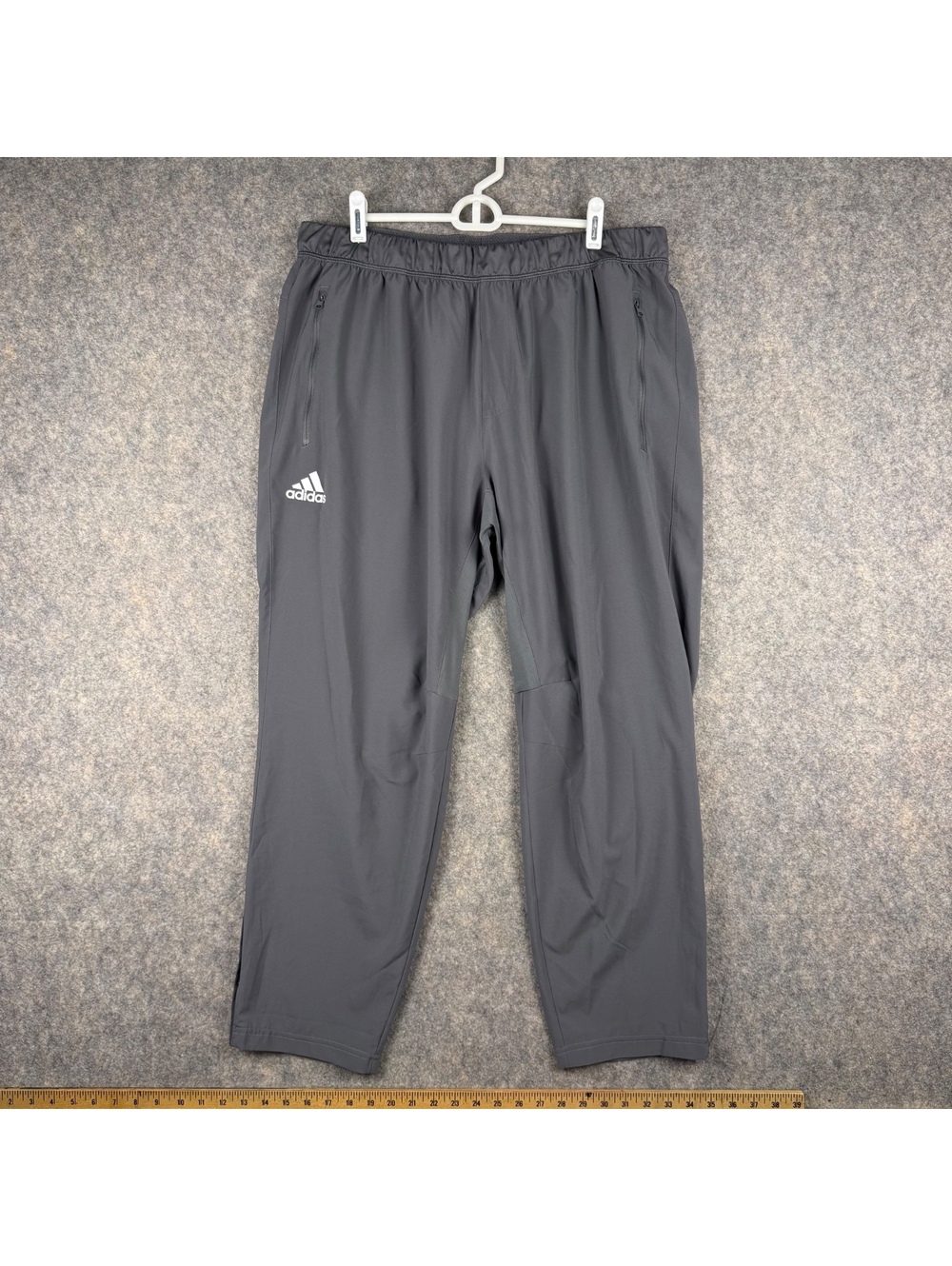 Adidas Under The Lights Training Pants FP9923 Stretch Gray Men Size XL 29” 381